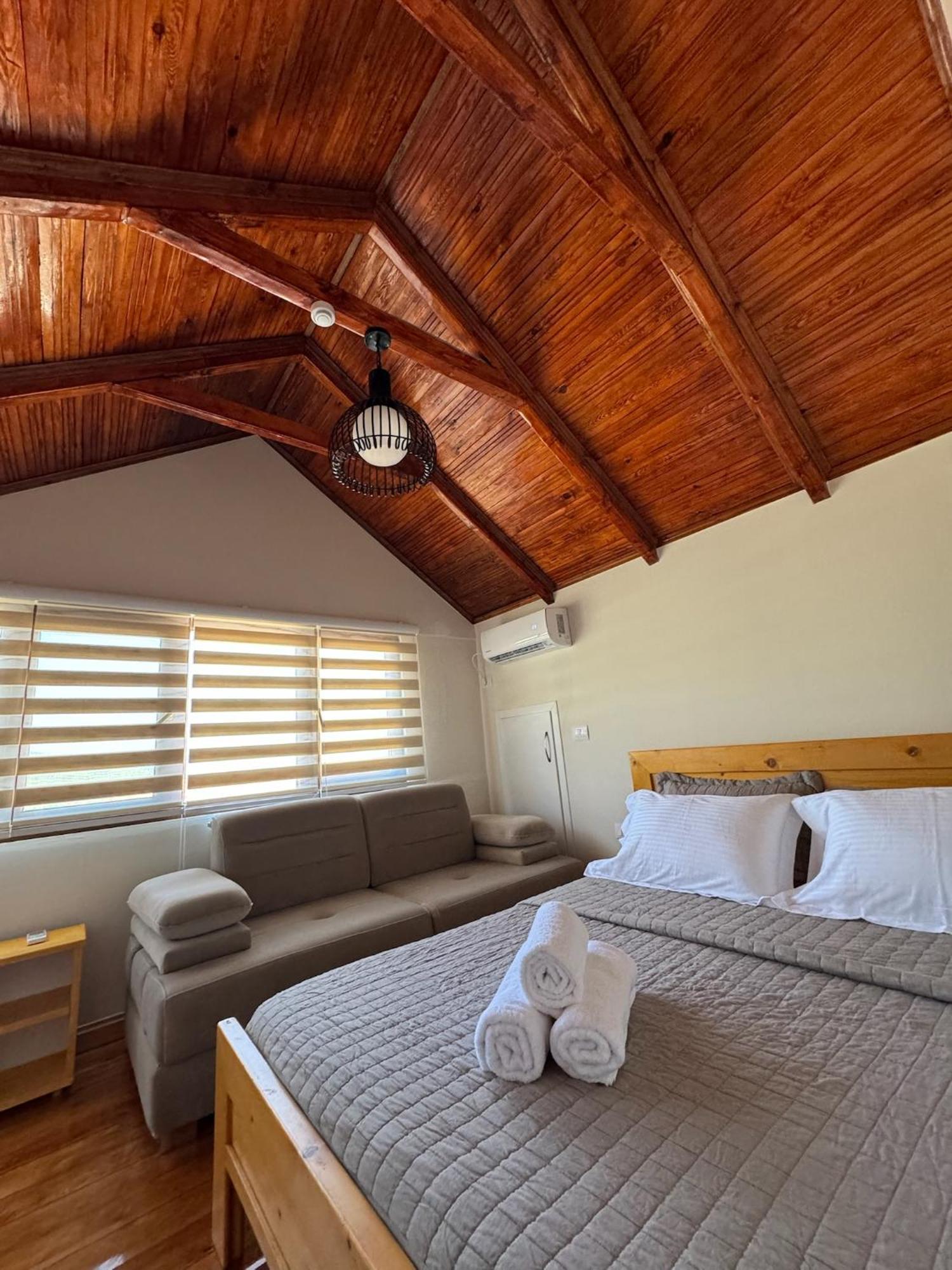 Villa Sana Rooms Përmet Esterno foto