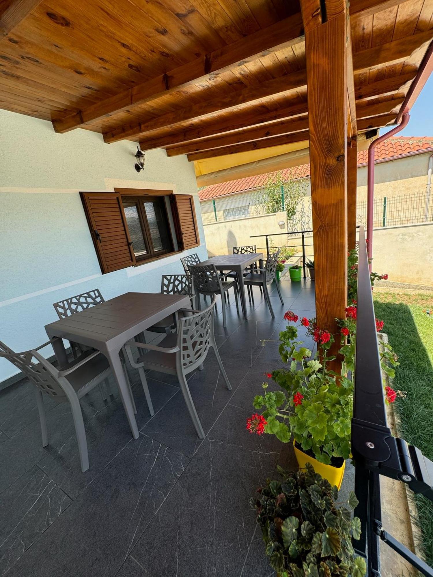Villa Sana Rooms Përmet Esterno foto