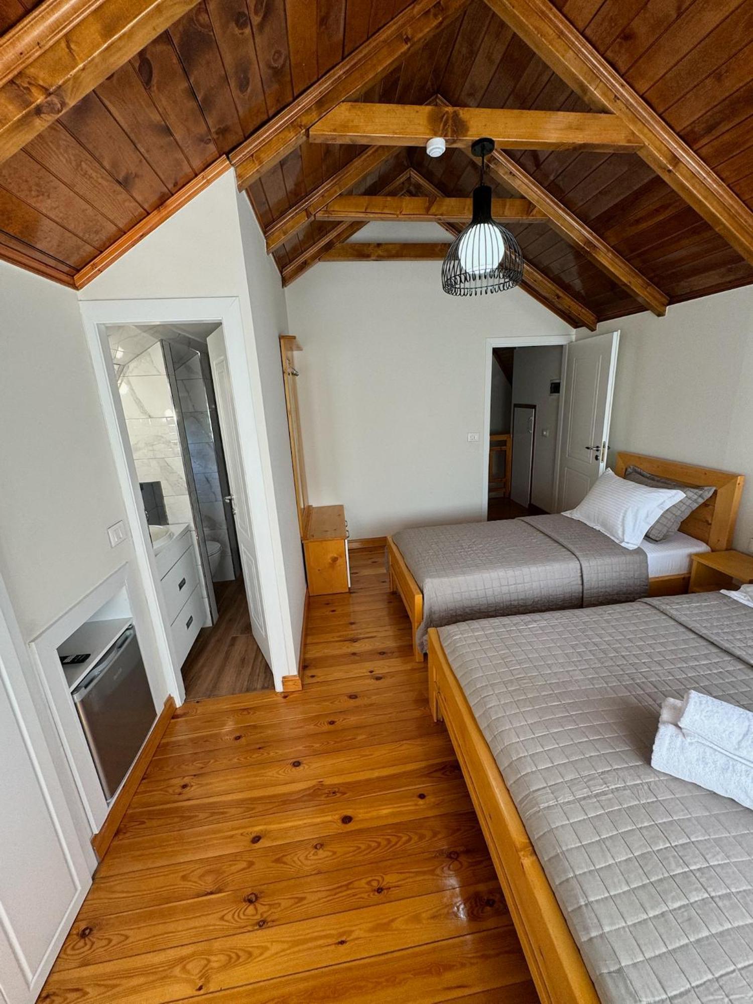 Villa Sana Rooms Përmet Esterno foto