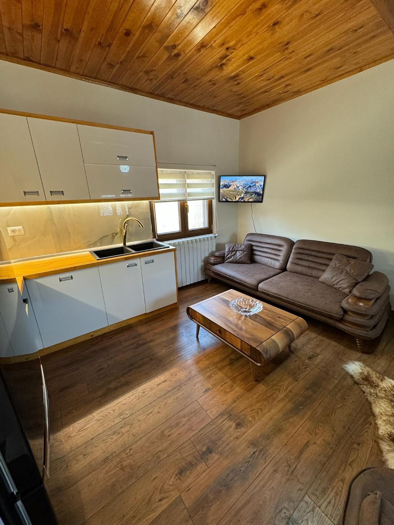 Villa Sana Rooms Përmet Esterno foto