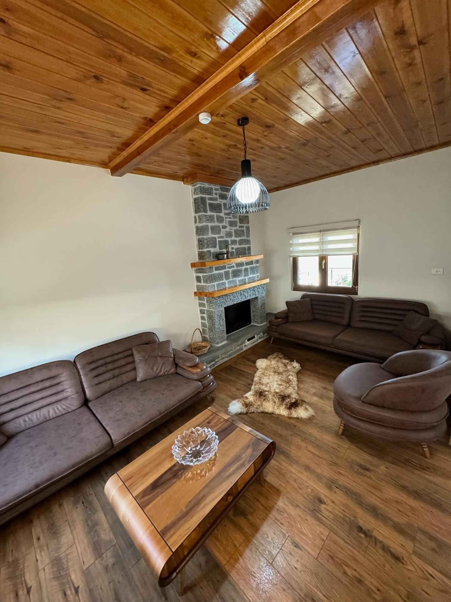 Villa Sana Rooms Përmet Esterno foto